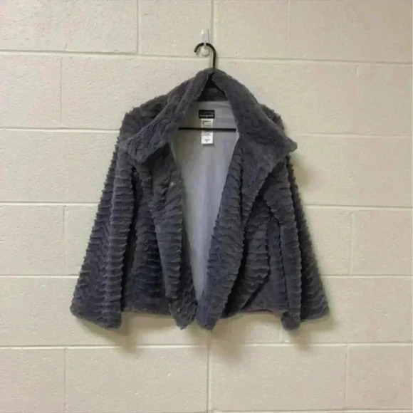 Patagonia Pelage Gray Sherpa Fleece Zip Up Jacket in size xs - Picture 4 of 8